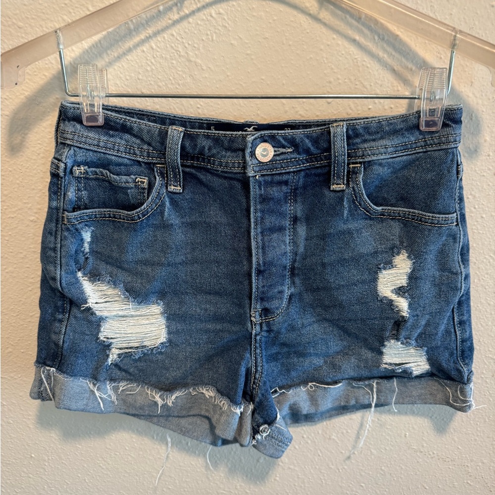 Hollister Ultra High-Rise Mom Shorts